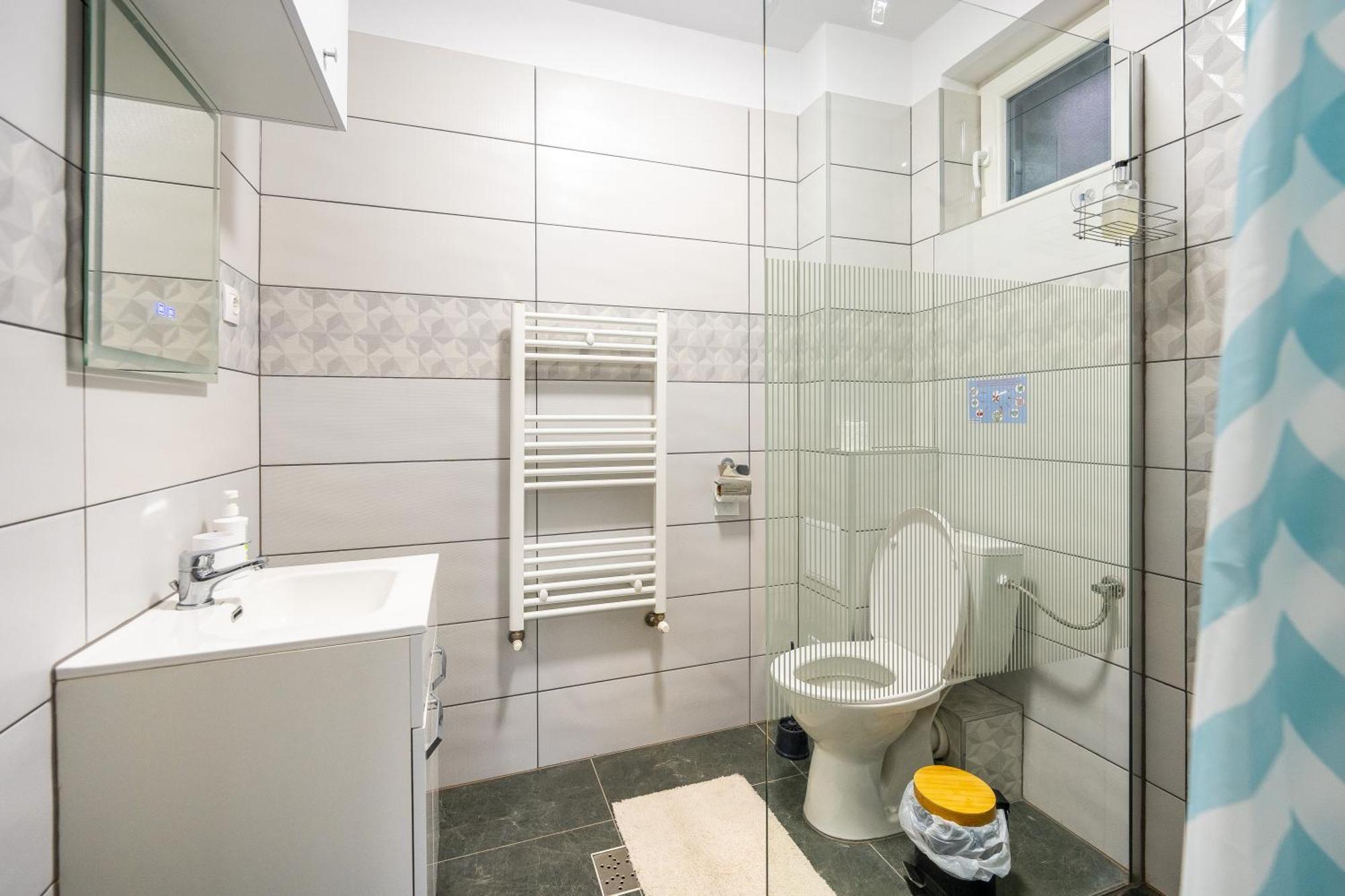 Готель Yvett House Сфинту-Ґеорґе Екстер'єр фото